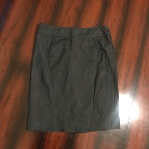 Ann Taylor LOFT Denim Skirt w/Pockets